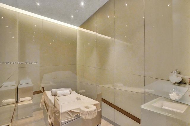 18975 Collins Ave 3605, Sunny Isles Beach, FL 33160