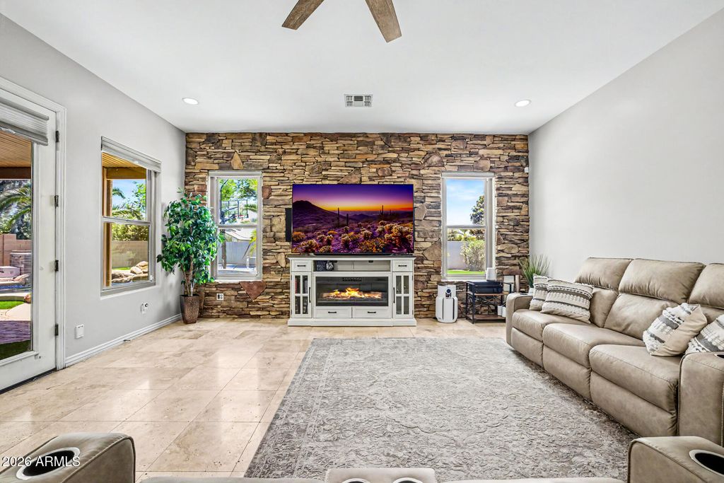 Image 20 of property listing at 20117 E CALLE DE FLORES --, Queen Creek, AZ 85142