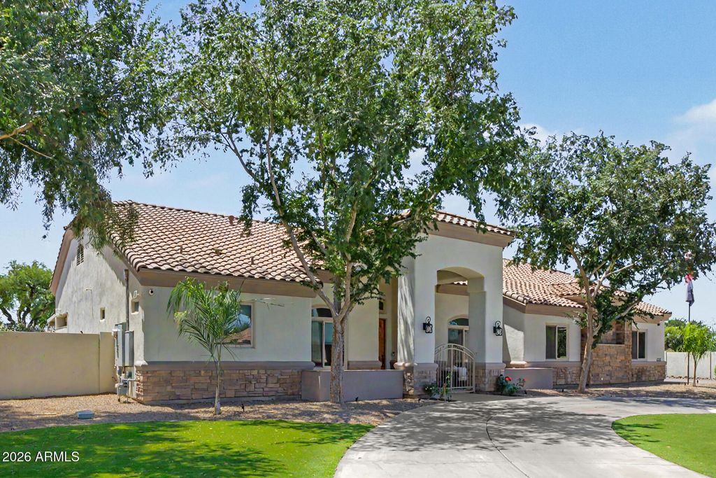 Image 3 of property listing at 20117 E CALLE DE FLORES --, Queen Creek, AZ 85142