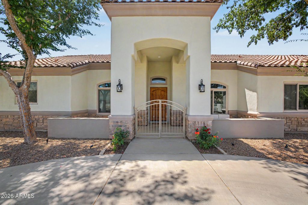 Image 7 of property listing at 20117 E CALLE DE FLORES --, Queen Creek, AZ 85142