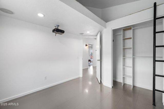 16209 N 16TH Street, Phoenix, AZ 85022