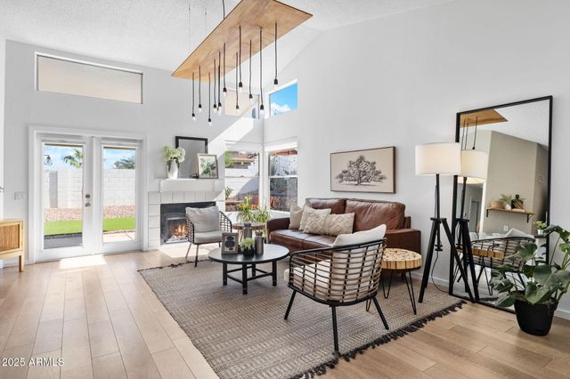 16209 N 16TH Street, Phoenix, AZ 85022