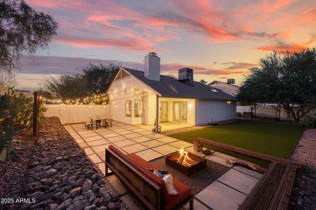 16209 N 16TH Street, Phoenix, AZ 85022