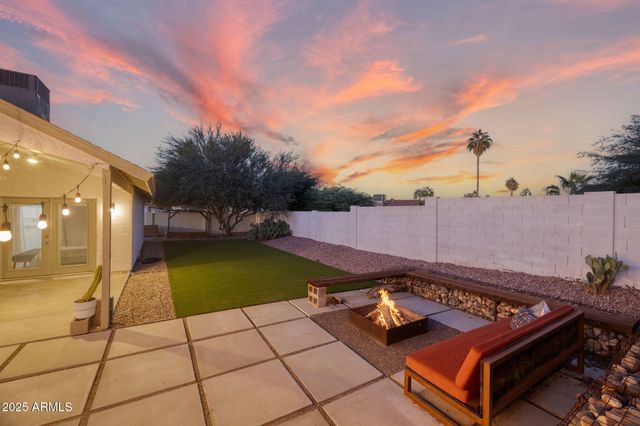 16209 N 16TH Street, Phoenix, AZ 85022