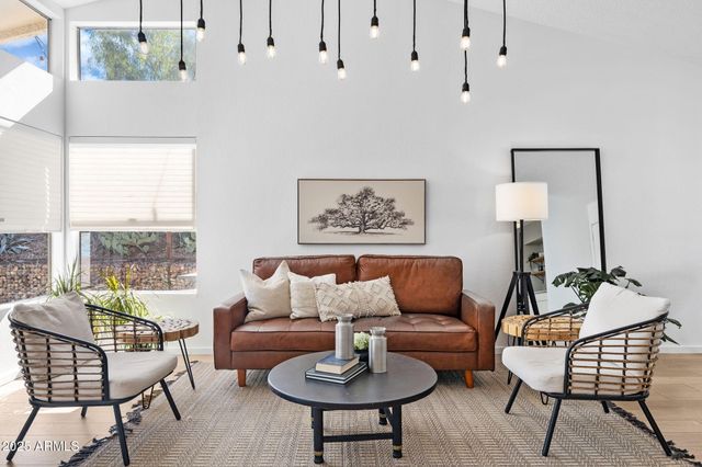 16209 N 16TH Street, Phoenix, AZ 85022