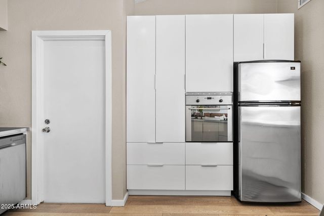 16209 N 16TH Street, Phoenix, AZ 85022