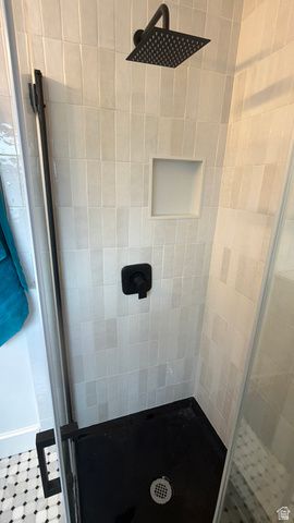 4883 S CENTER ST, Murray, UT 84107