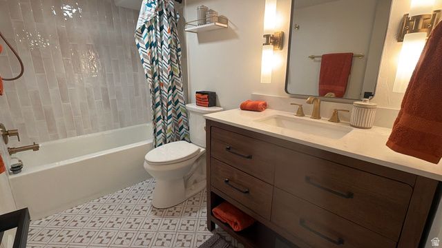 4883 S CENTER ST, Murray, UT 84107