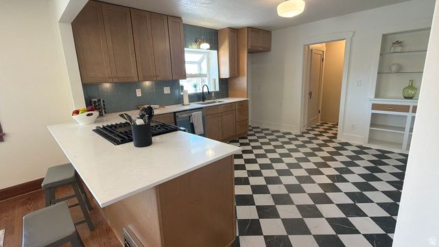 4883 S CENTER ST, Murray, UT 84107