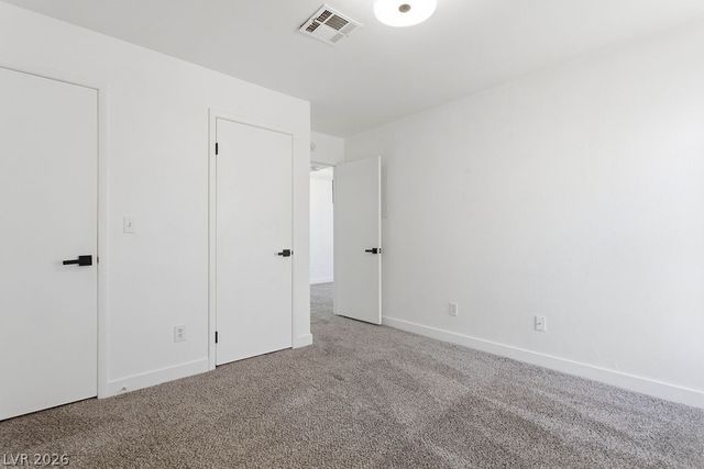 5121 Lindell Road 206, Las Vegas, NV 89118