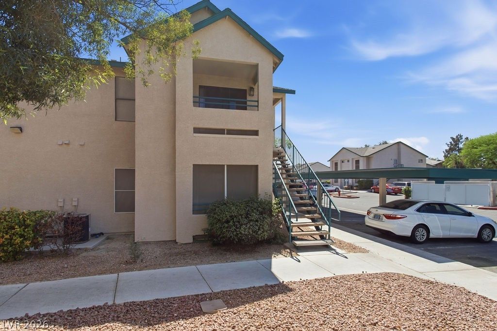 5121 Lindell Road 206, Las Vegas, NV 89118