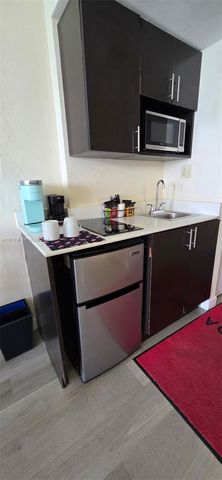 19201 Collins Avenue 1011, Sunny Isles Beach, FL 33160