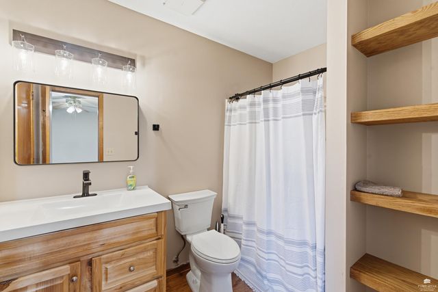 3324 Anderson Avenue, Manhattan, KS 66503