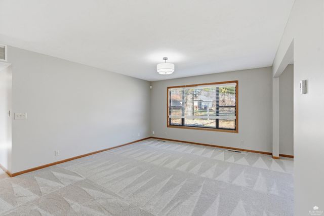 3324 Anderson Avenue, Manhattan, KS 66503