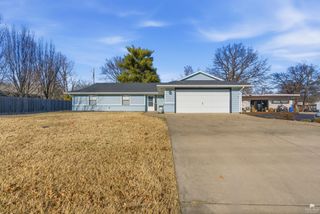 3324 Anderson Avenue, Manhattan, KS 66503