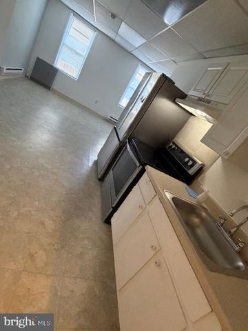 2143 N FRONT ST, Philadelphia, PA 19122