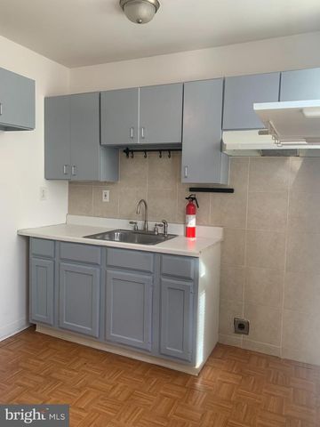 2143 N FRONT ST, Philadelphia, PA 19122