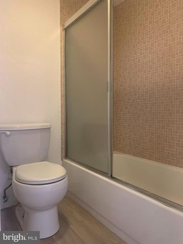 2143 N FRONT ST, Philadelphia, PA 19122