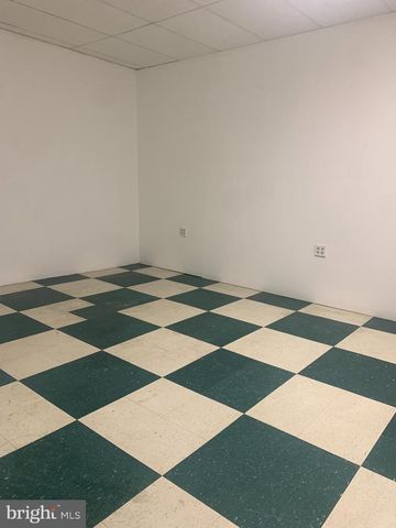 2143 N FRONT ST, Philadelphia, PA 19122