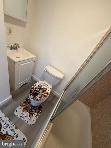 2143 N FRONT ST, Philadelphia, PA 19122