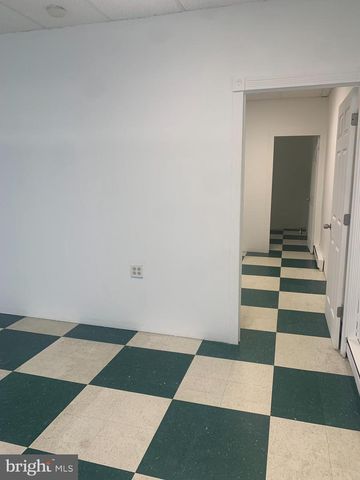 2143 N FRONT ST, Philadelphia, PA 19122