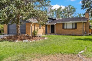 390 Scranton Street, Aurora, CO 80011