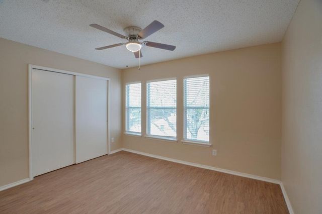 1900 Carriage Club DR, Cedar Park, TX 78613