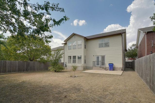 1900 Carriage Club DR, Cedar Park, TX 78613