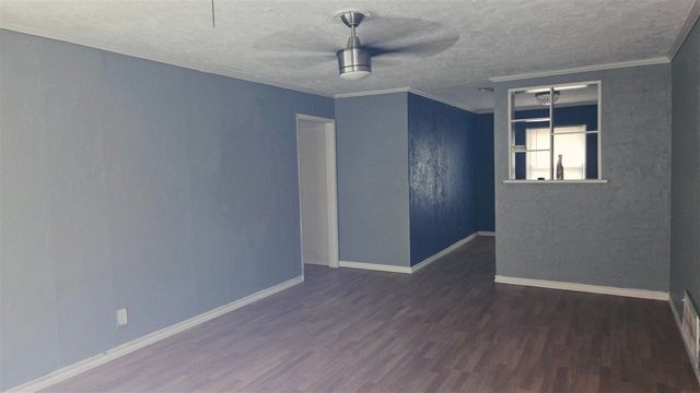 3118 NW Kinyon Ave, Lawton, OK 73505