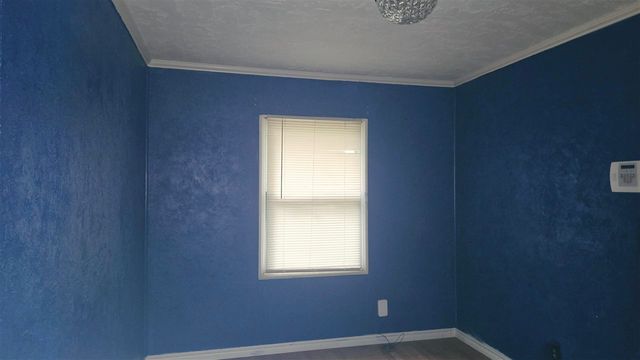 3118 NW Kinyon Ave, Lawton, OK 73505