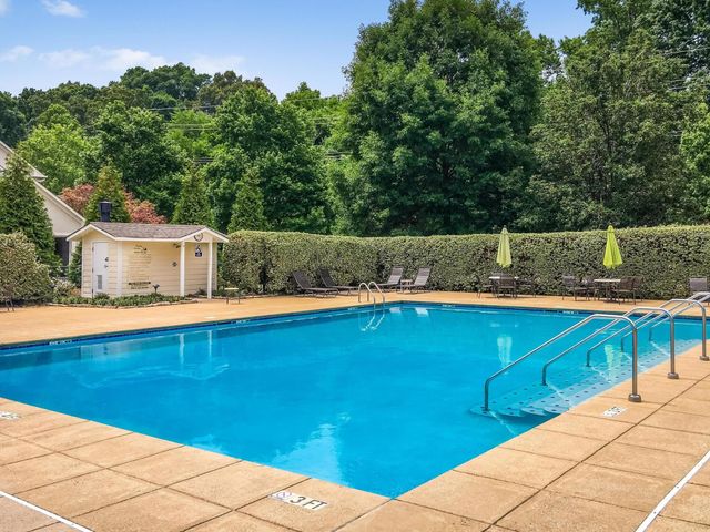 1005 Northbridge Lane, Chattanooga, TN 37405
