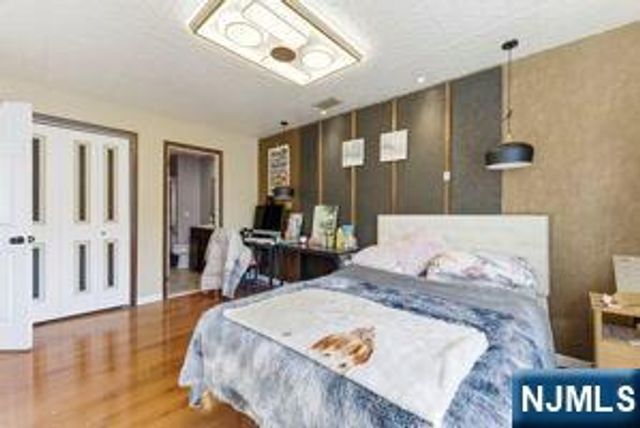 226 Matthews Drive, Newark, NJ 07103