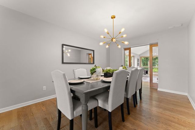 380 Sandpiper Drive, Chesterton, IN 46304