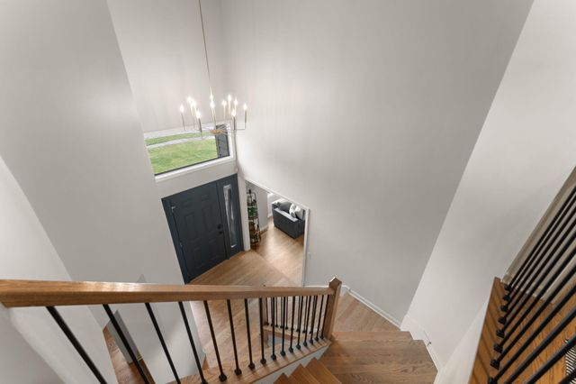 380 Sandpiper Drive, Chesterton, IN 46304