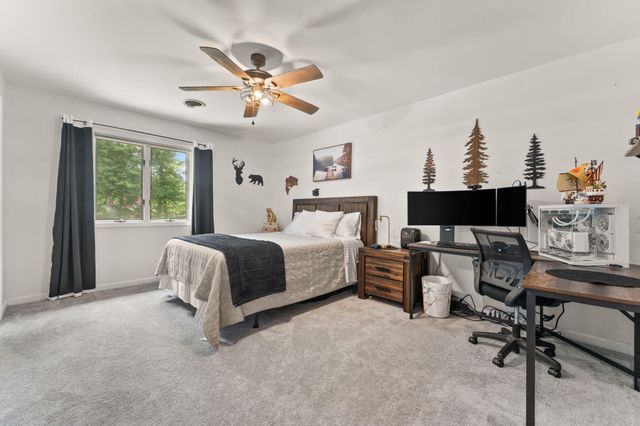 380 Sandpiper Drive, Chesterton, IN 46304