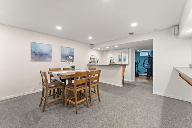 380 Sandpiper Drive, Chesterton, IN 46304