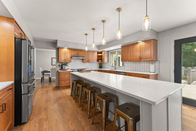 380 Sandpiper Drive, Chesterton, IN 46304