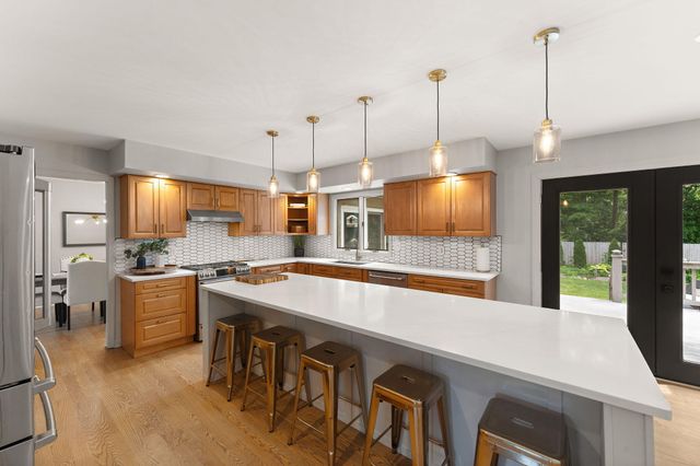 380 Sandpiper Drive, Chesterton, IN 46304