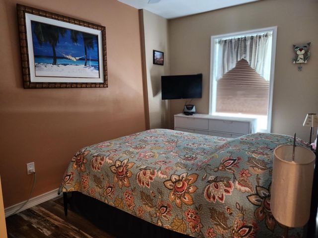 5635 Macdonald Avenue, Stock Island, FL 33040