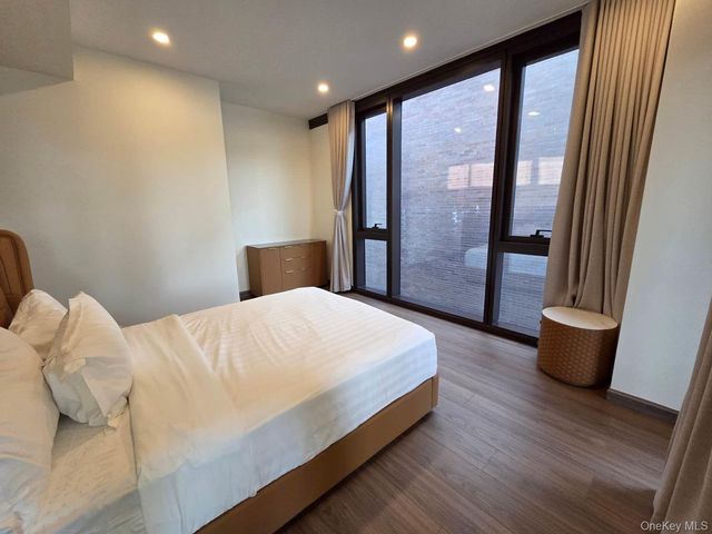 36-21 Prince Street, Flushing, NY 11354