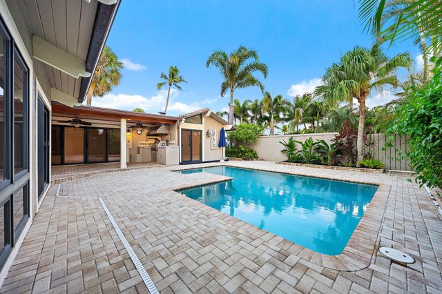 101 W Spearfish Lane, Jupiter, FL 33477