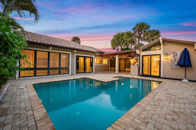 101 W Spearfish Lane, Jupiter, FL 33477