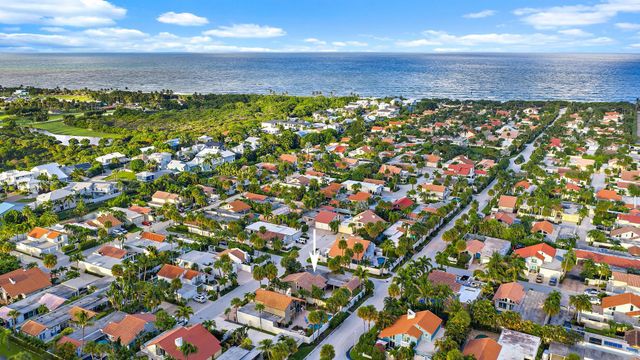 101 W Spearfish Lane, Jupiter, FL 33477