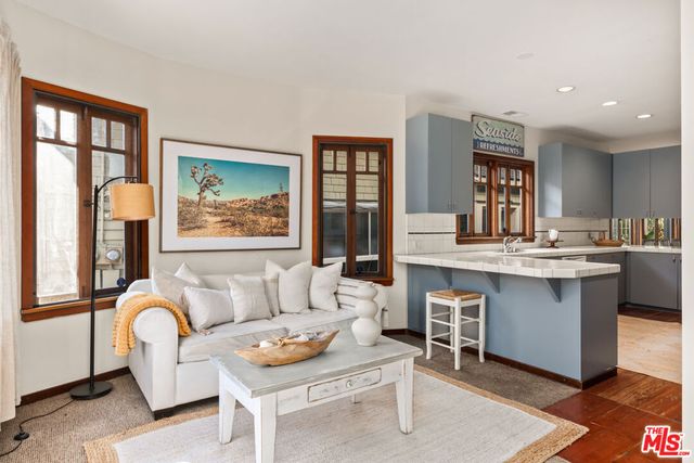 46 Wavecrest Avenue, Venice, CA 90291