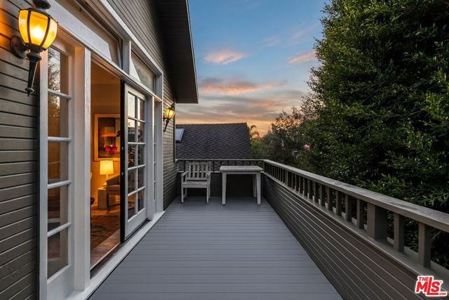 46 Wavecrest Avenue, Venice, CA 90291