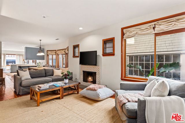 46 Wavecrest Avenue, Venice, CA 90291