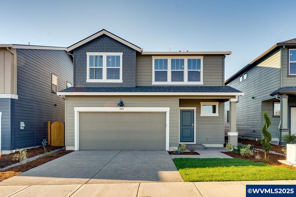 340 Greencrest St NE, Salem, OR 97301