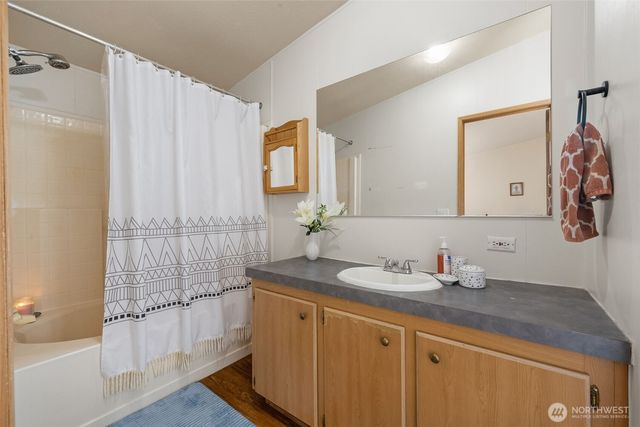 300 E Skookum Drive NE, Shelton, WA 98584