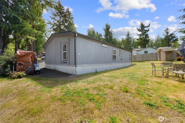 300 E Skookum Drive NE, Shelton, WA 98584
