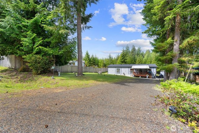 300 E Skookum Drive NE, Shelton, WA 98584